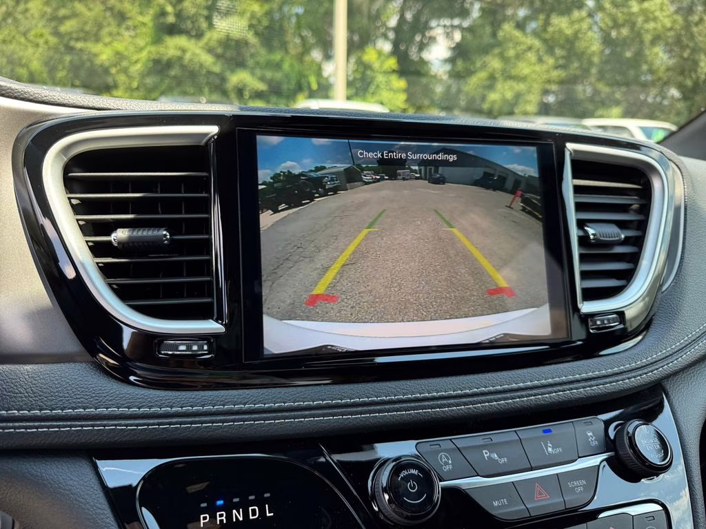 2026 Bright White Clearcoat Chrysler Pacifica Select FWD Van