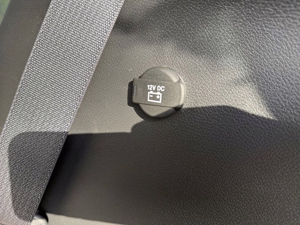 2026 Bright White Clearcoat Chrysler Pacifica Select FWD Van