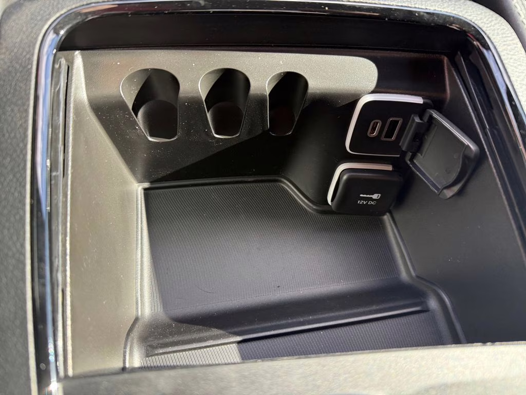 2026 Silver Mist Clearcoat Chrysler Pacifica Limited FWD Van