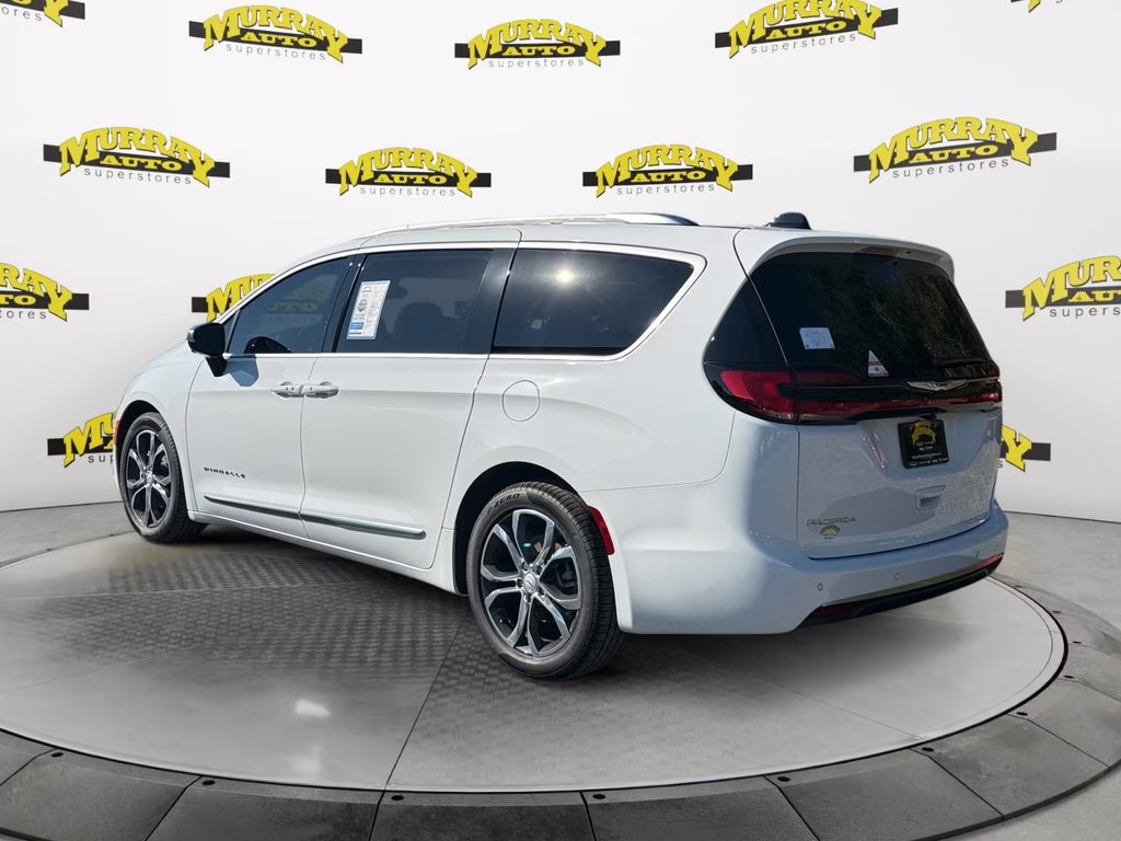 2026 Bright White Clearcoat Chrysler Pacifica Pinnacle FWD Van