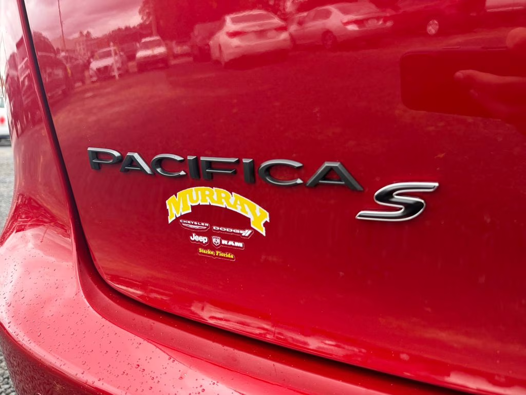 2026 Red Hot Pearlcoat Chrysler Pacifica Select AWD Van