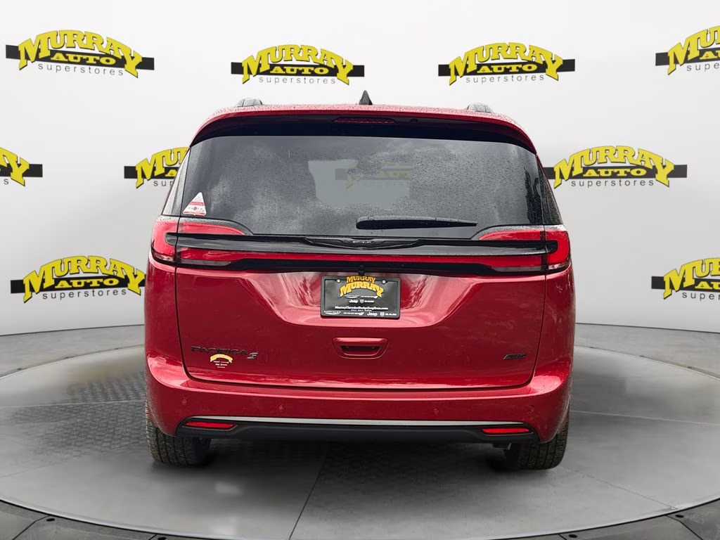 2026 Red Hot Pearlcoat Chrysler Pacifica Select AWD Van