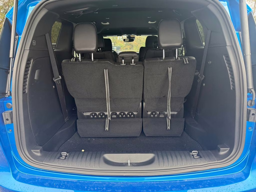 2026 Hydro Blue Pearlcoat Chrysler Pacifica Select AWD Van