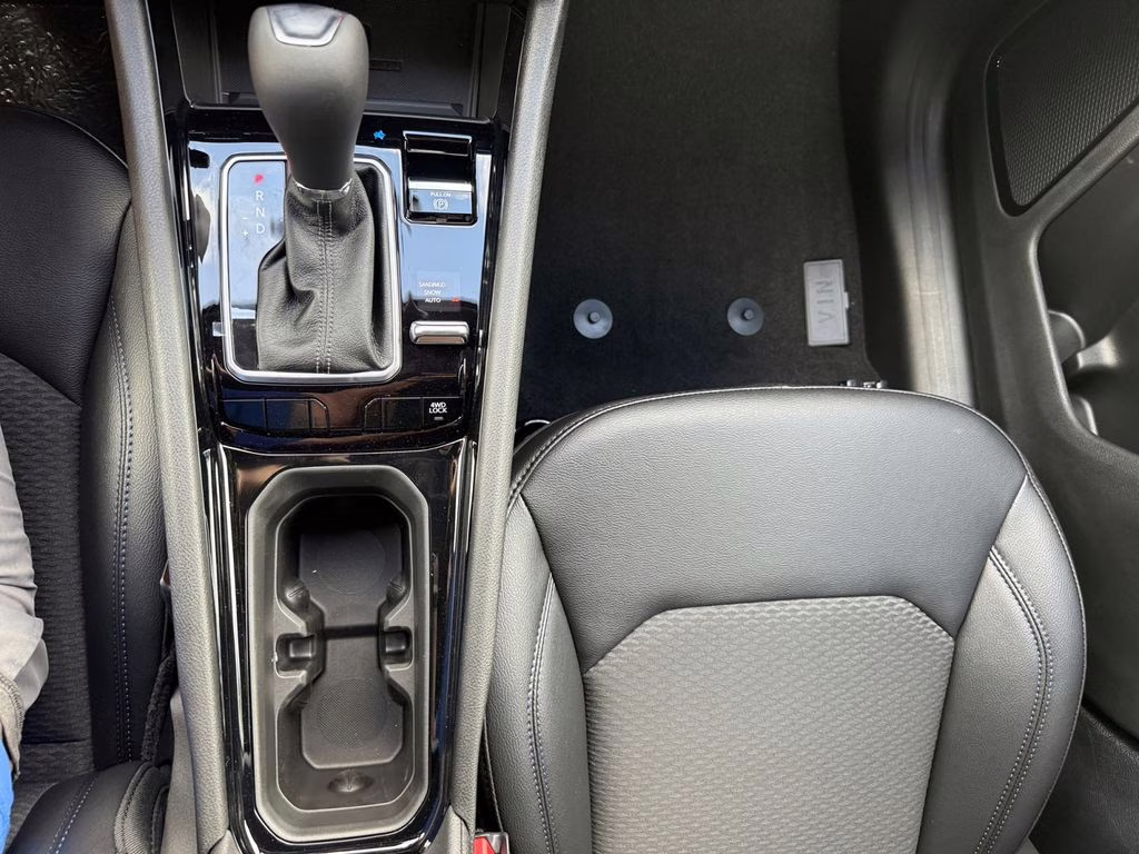 2026 Diamond Black Crystal Pearlcoat Jeep Compass Latitude 4X4 SUV