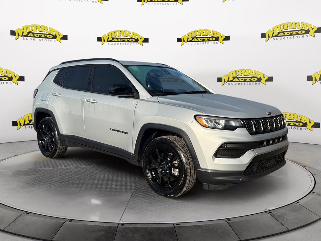 2026 Silver Zynith Metallic Clearcoat Jeep Compass Latitude 4X4 SUV