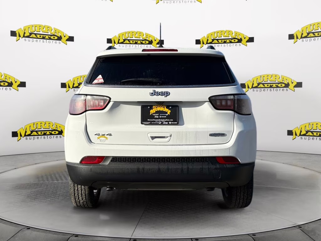 2026 Bright White Clearcoat Jeep Compass Latitude 4X4 SUV