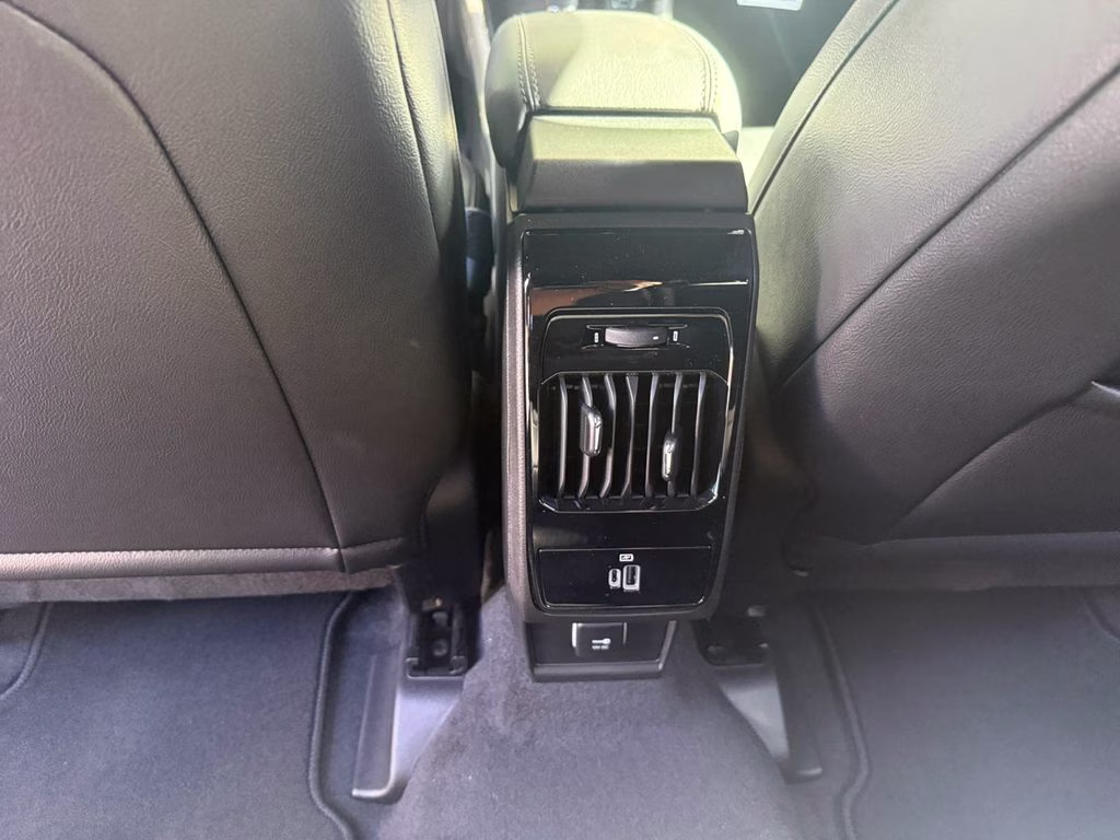 2025 Hydro Blue Pearlcoat Jeep Compass Latitude 4X4 SUV