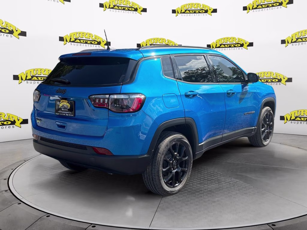 2025 Hydro Blue Pearlcoat Jeep Compass Latitude 4X4 SUV