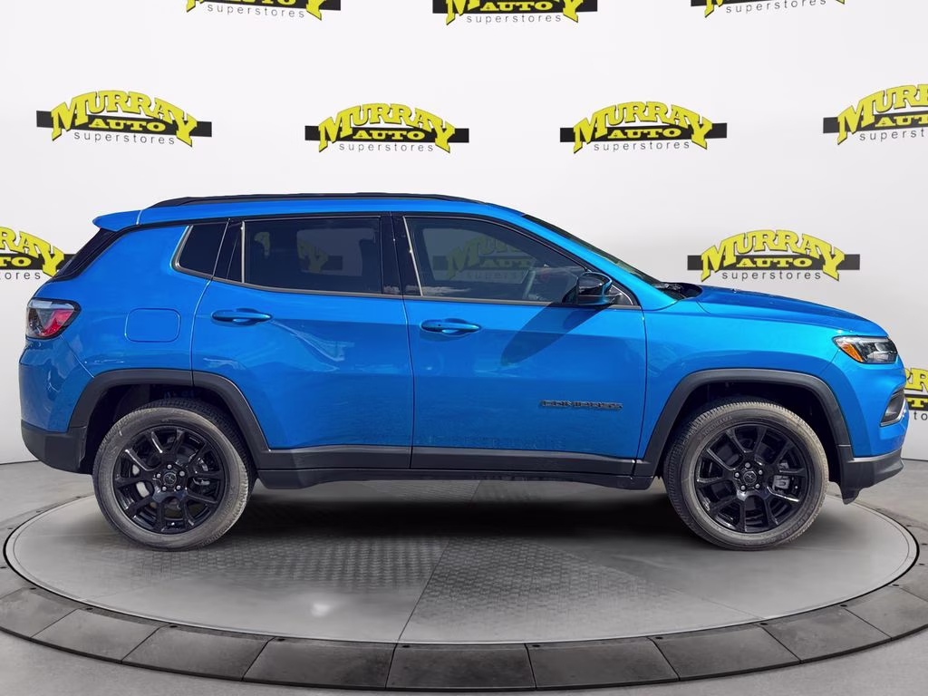 2025 Hydro Blue Pearlcoat Jeep Compass Latitude 4X4 SUV