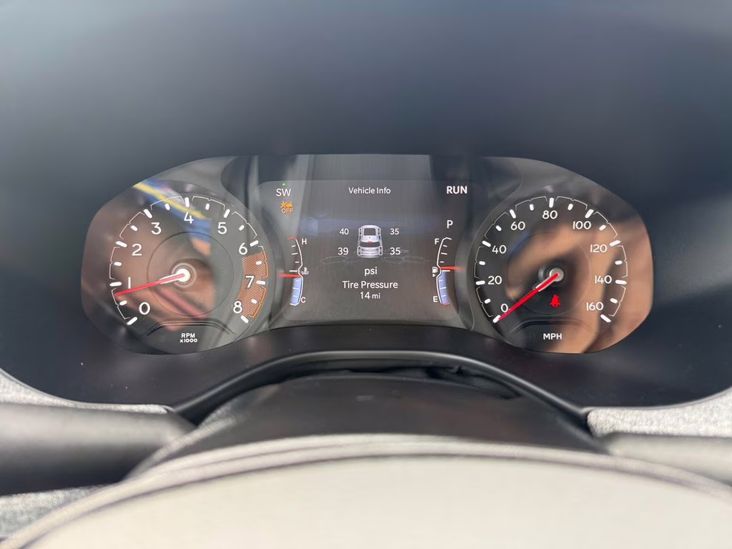 2026 Diamond Black Crystal Pearlcoat Jeep Compass Latitude 4X4 SUV