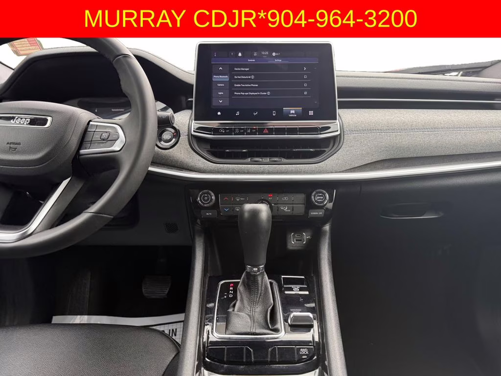 2024 Bright White Clearcoat Jeep Compass Latitude 4X4 SUV