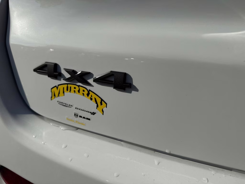 2026 Bright White Clearcoat Jeep Compass Latitude 4X4 SUV