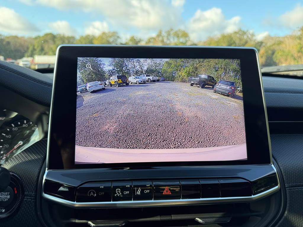 2026 Bright White Clearcoat Jeep Compass Latitude 4X4 SUV