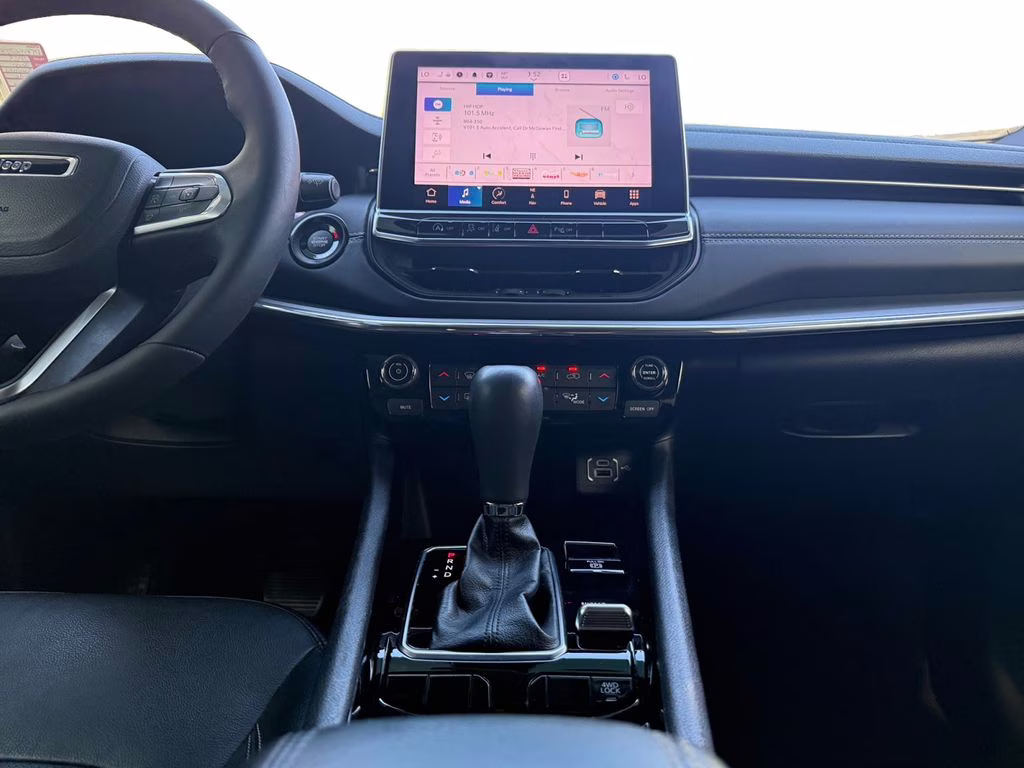 2023 Bright White Clearcoat Jeep Compass High Altitude 4X4 SUV