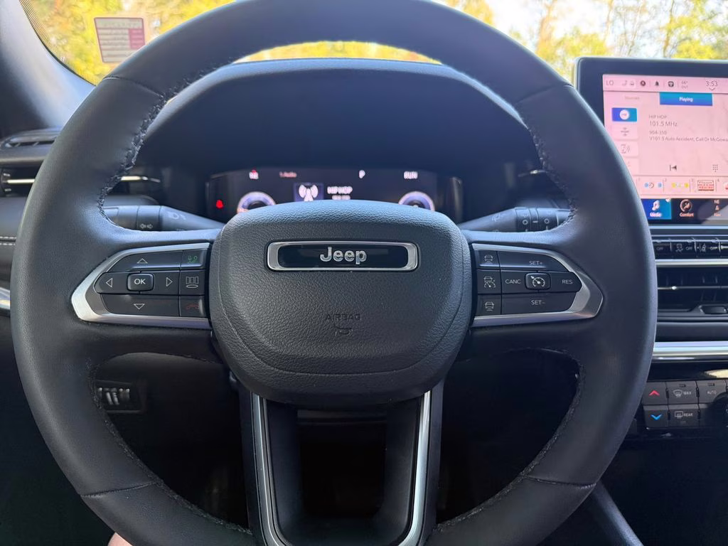 2023 Bright White Clearcoat Jeep Compass High Altitude 4X4 SUV