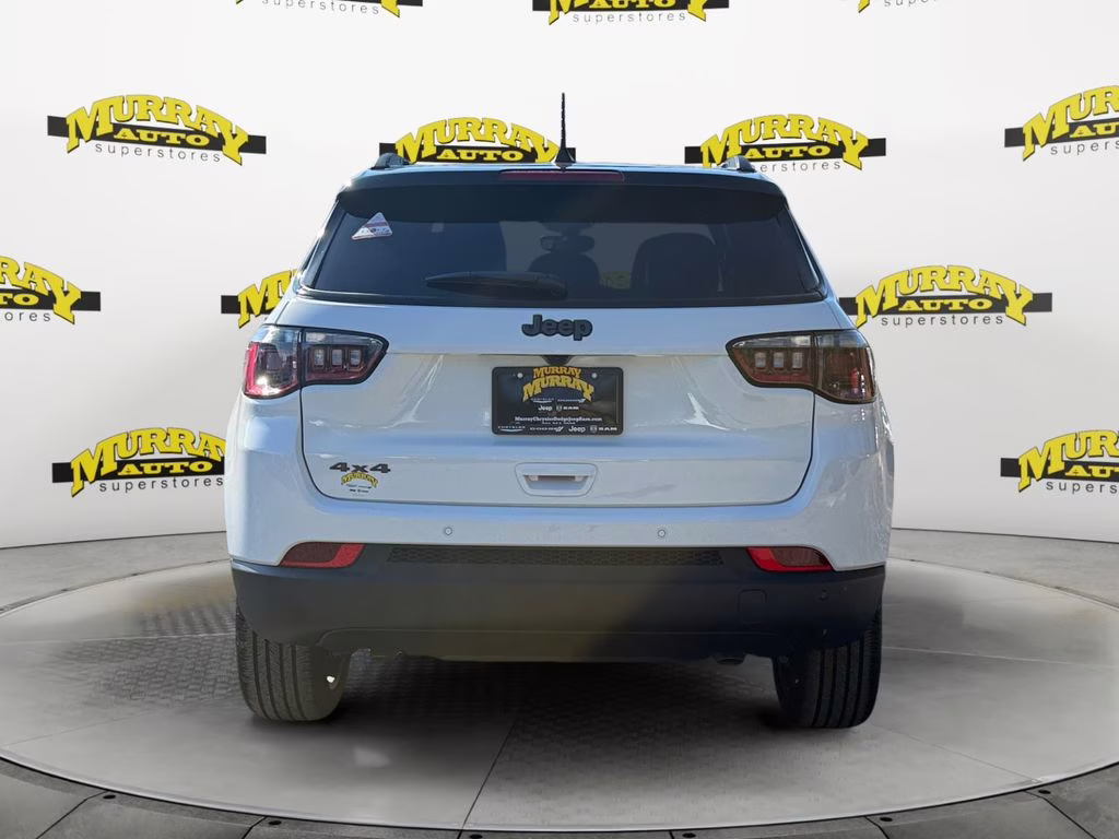 2026 Bright White Clearcoat Jeep Compass Limited 4X4 SUV