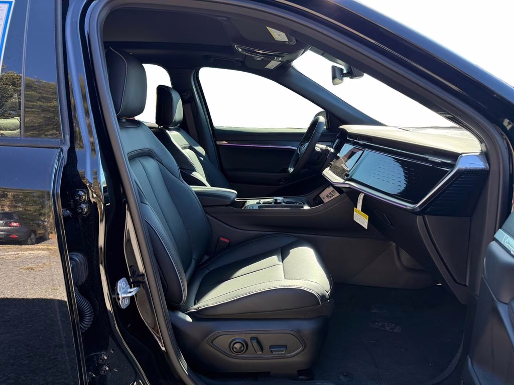 2025 Diamond Black Crystal Pearlcoat Jeep Wagoneer S Limited 4X4 SUV