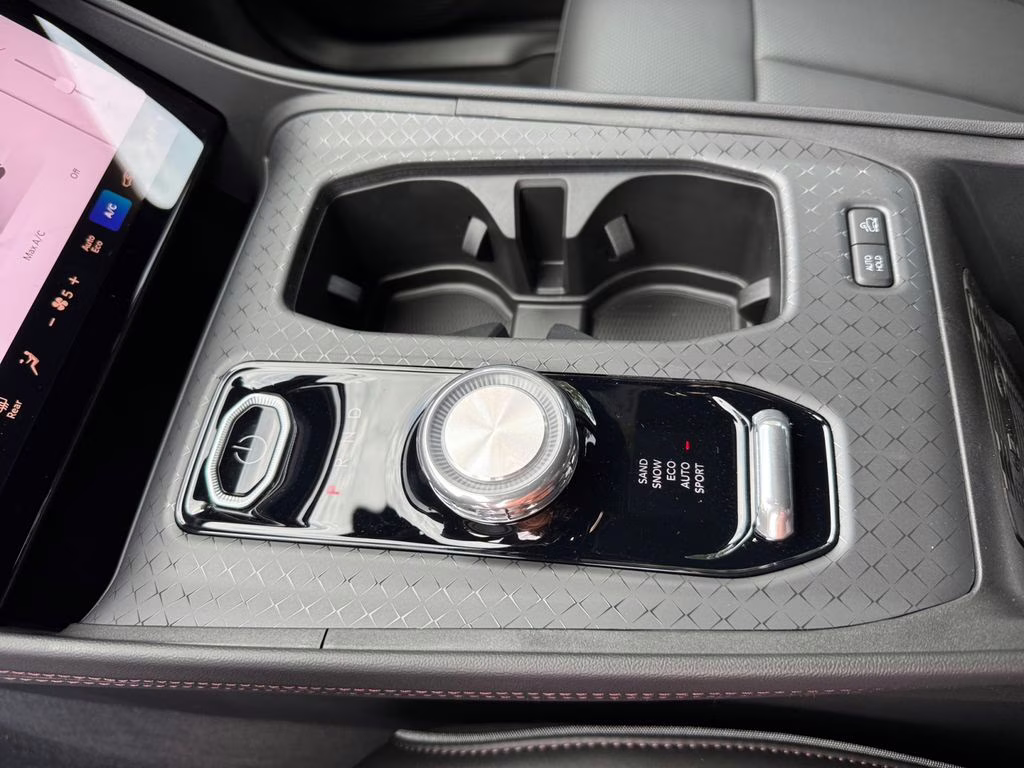 2025 Diamond Black Crystal Pearlcoat Jeep Wagoneer S Limited 4X4 SUV