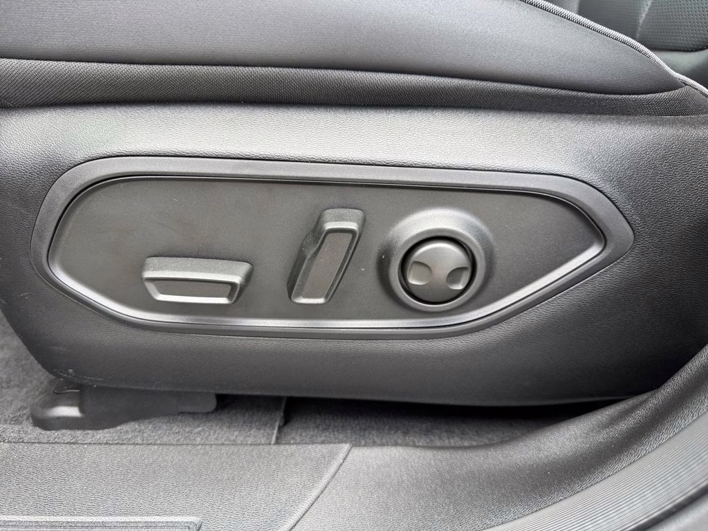 2025 Diamond Black Crystal Pearlcoat Jeep Wagoneer S Limited 4X4 SUV