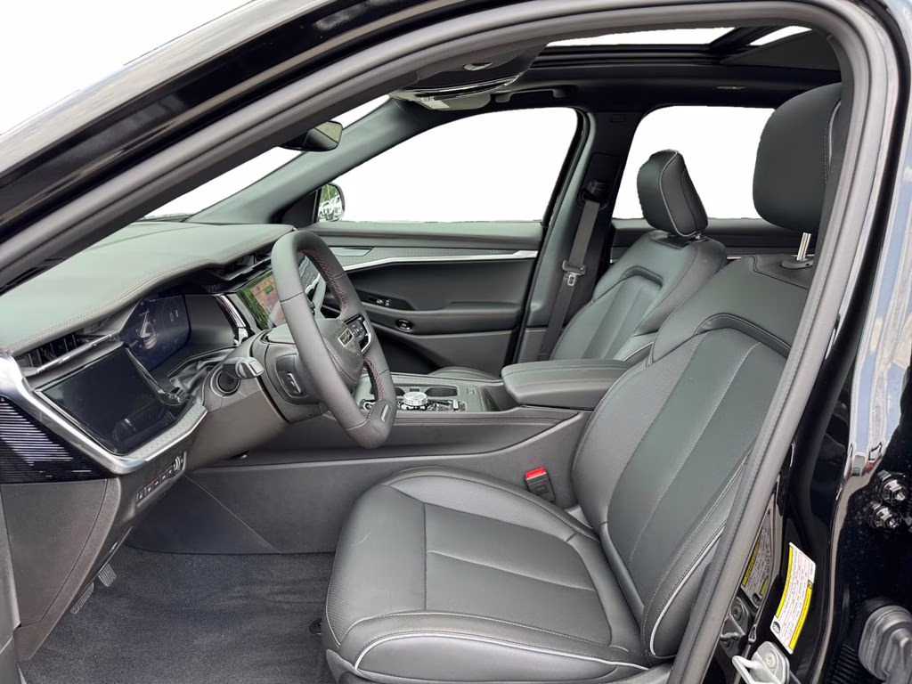 2025 Diamond Black Crystal Pearlcoat Jeep Wagoneer S Limited 4X4 SUV