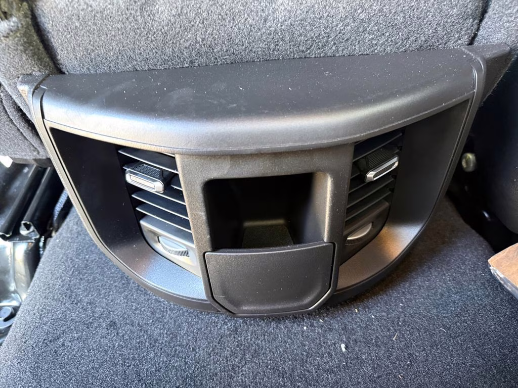 2026 Diamond Black Crystal Pearlcoat Ram 2500 Tradesman 4X4 Truck