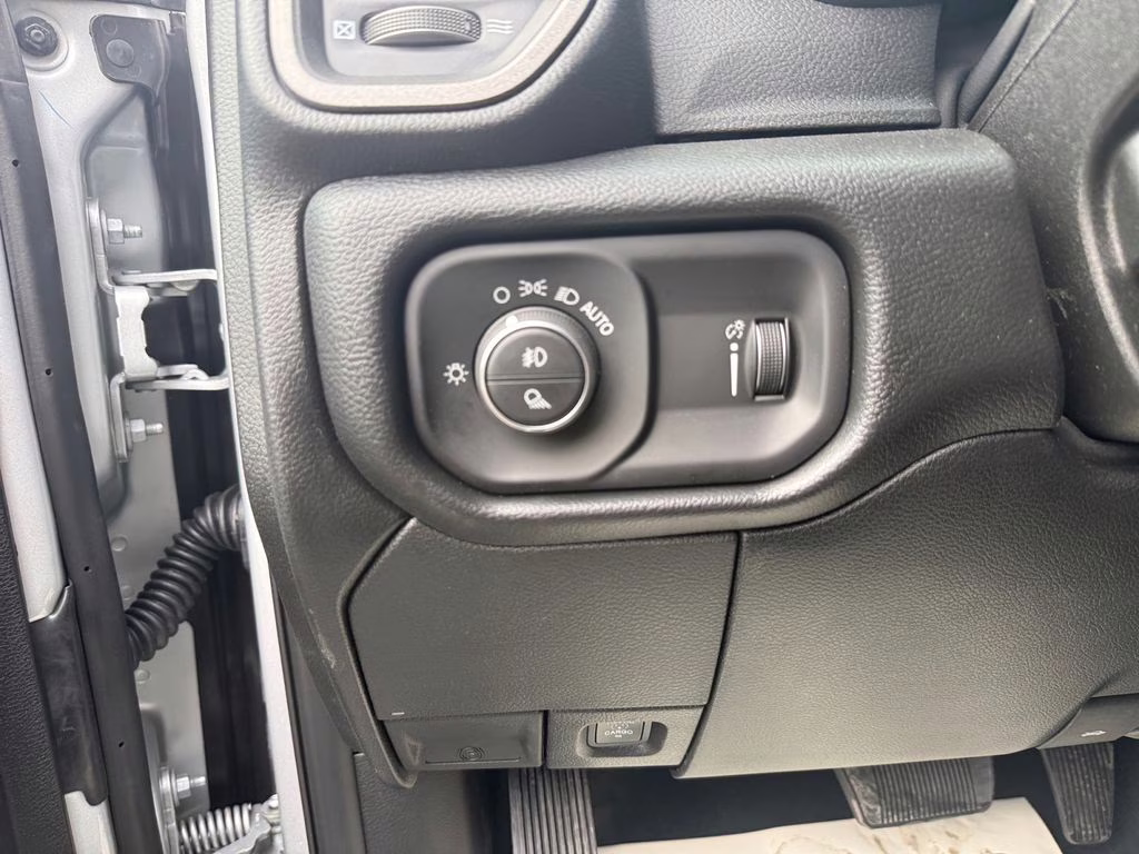 2026 Silver Zynith Ram 2500 Tradesman 4X4 Truck