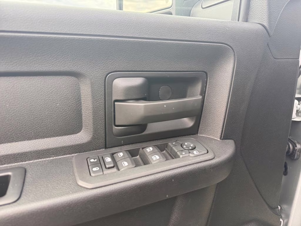 2026 Silver Zynith Ram 2500 Tradesman 4X4 Truck