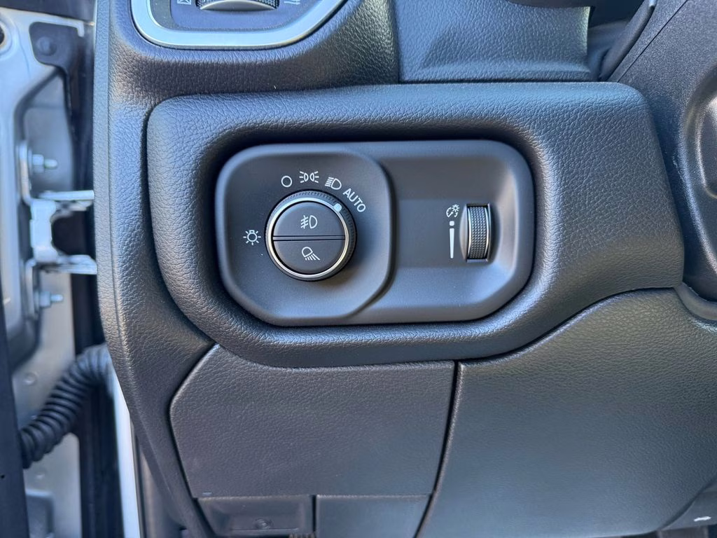 2026 Silver Zynith Ram 2500 Big Horn 4X4 Truck