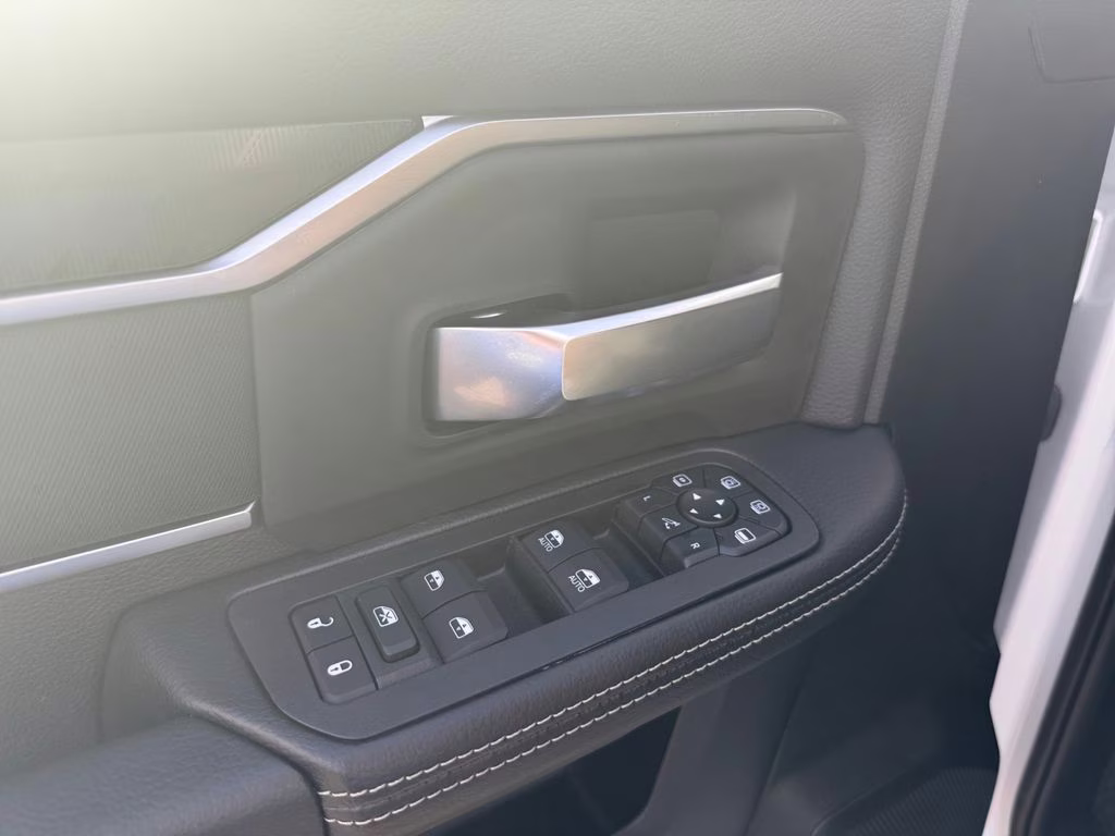 2026 Bright White Clearcoat Ram 2500 Big Horn 4X4 Truck