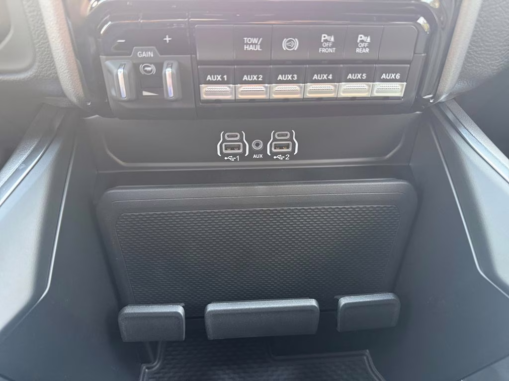 2026 Bright White Clearcoat Ram 2500 Big Horn 4X4 Truck