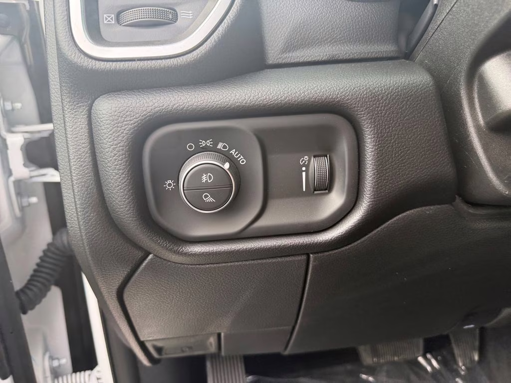 2026 Bright White Clearcoat Ram 2500 Big Horn 4X4 Truck