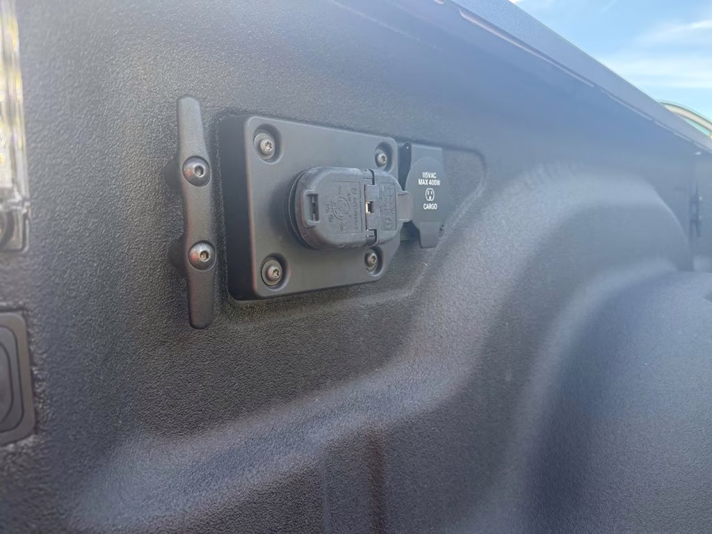 2025 Bright White Clearcoat Ram 2500 Laramie 4X4 Truck