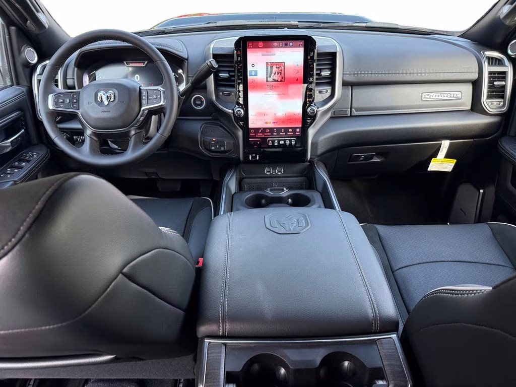 2025 Diamond Black Crystal Pearlcoat Ram 2500 Laramie 4X4 Truck