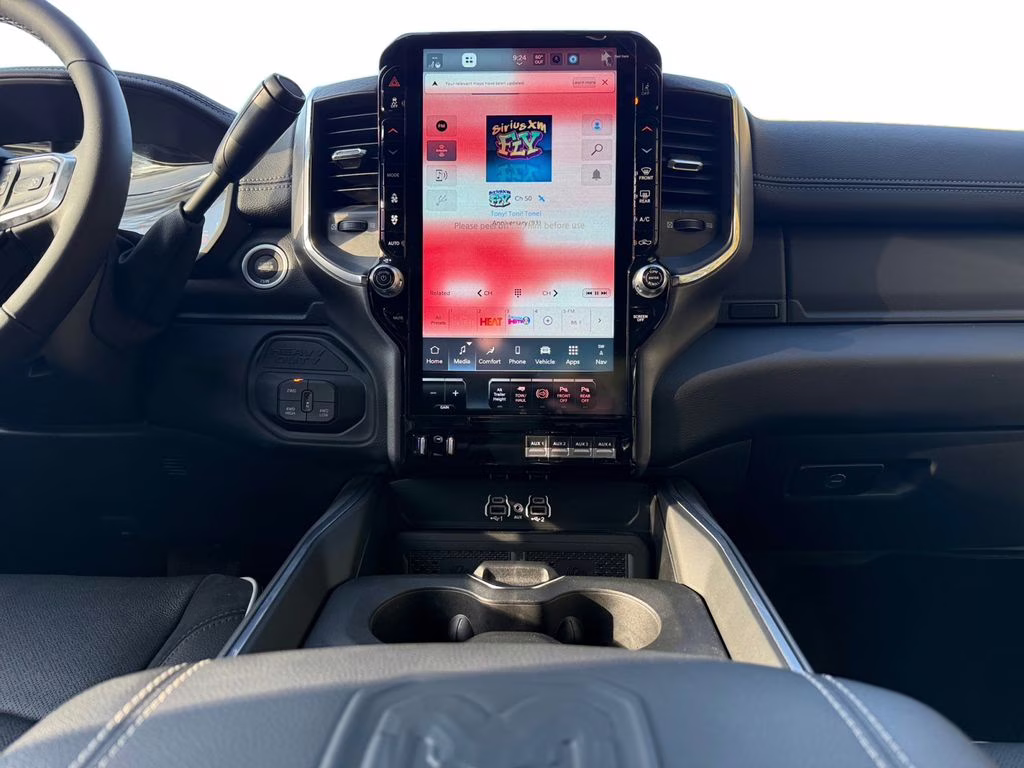 2025 Diamond Black Crystal Pearlcoat Ram 2500 Laramie 4X4 Truck