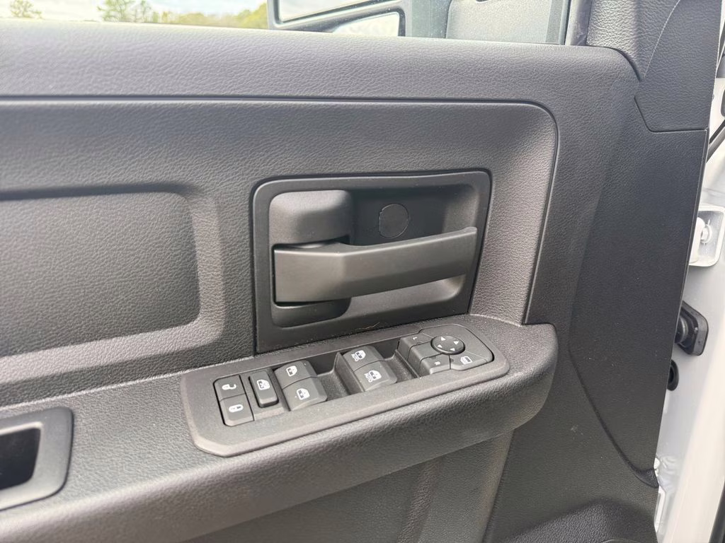 2026 Bright White Clearcoat Ram 2500 Tradesman 4X4 Truck