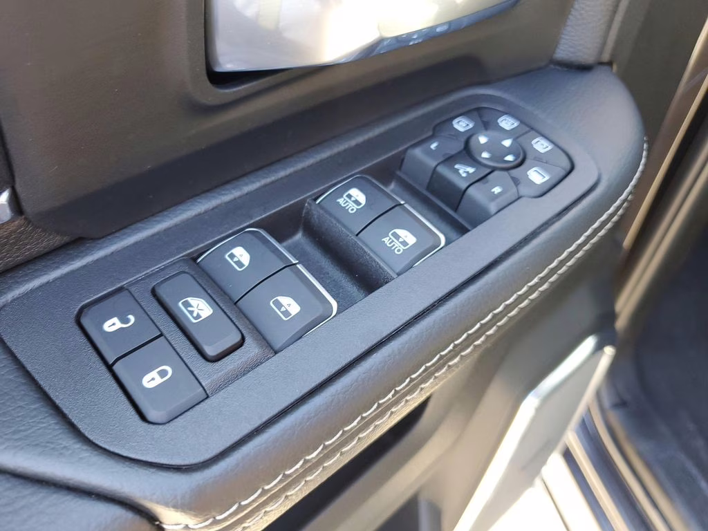 2025 Granite Crystal Metallic Clearcoat Ram 2500 Laramie 4X4 Truck