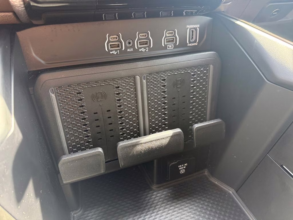 2025 Bright White Clearcoat Ram 2500 Limited 4X4 Truck