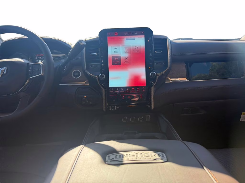 2025 Diamond Black Crystal Pearlcoat Ram 2500 Limited 4X4 Truck