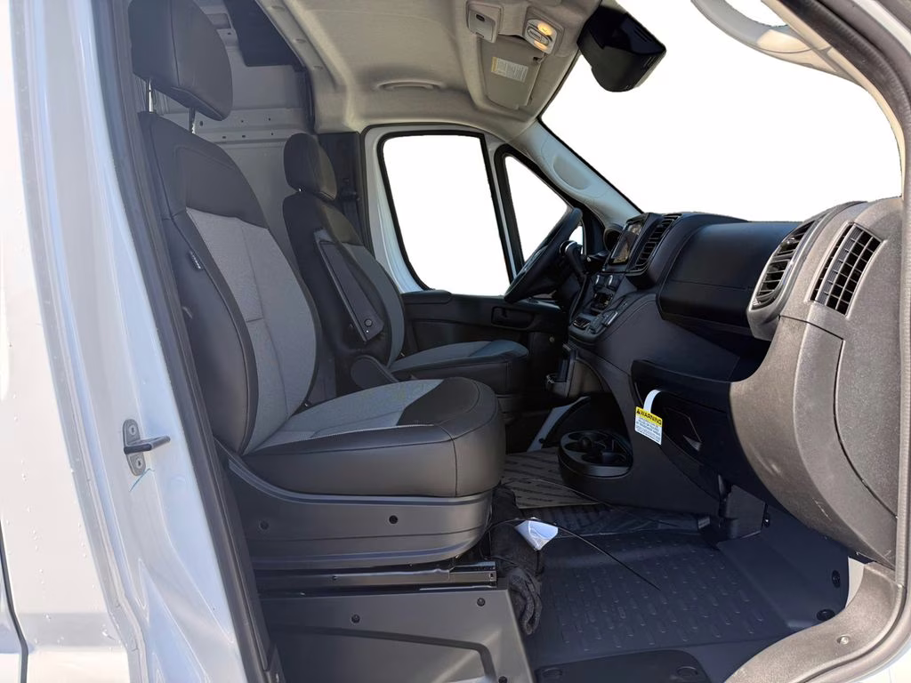 2026 Bright White Clearcoat Ram ProMaster 2500 High Roof FWD Van