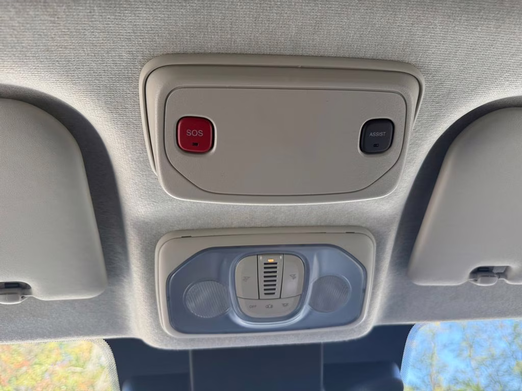 2026 Bright White Clearcoat Ram ProMaster 2500 High Roof FWD Van