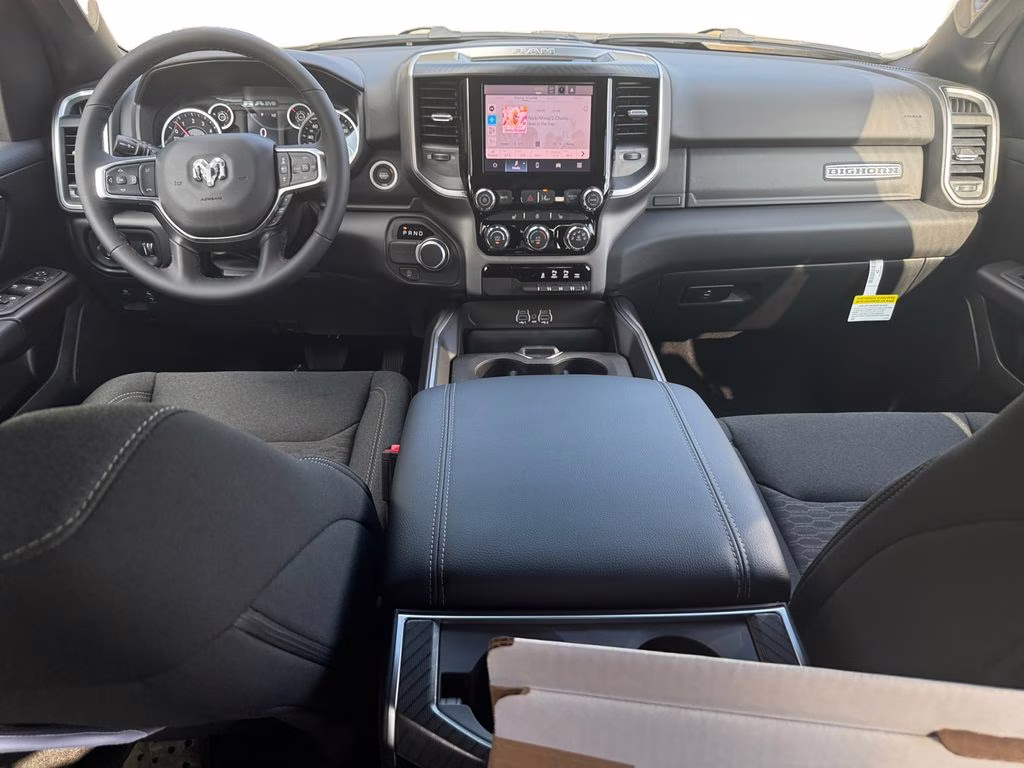 2026 Diamond Black Crystal Pearlcoat Ram 1500 Big Horn/Lone Star RWD Truck