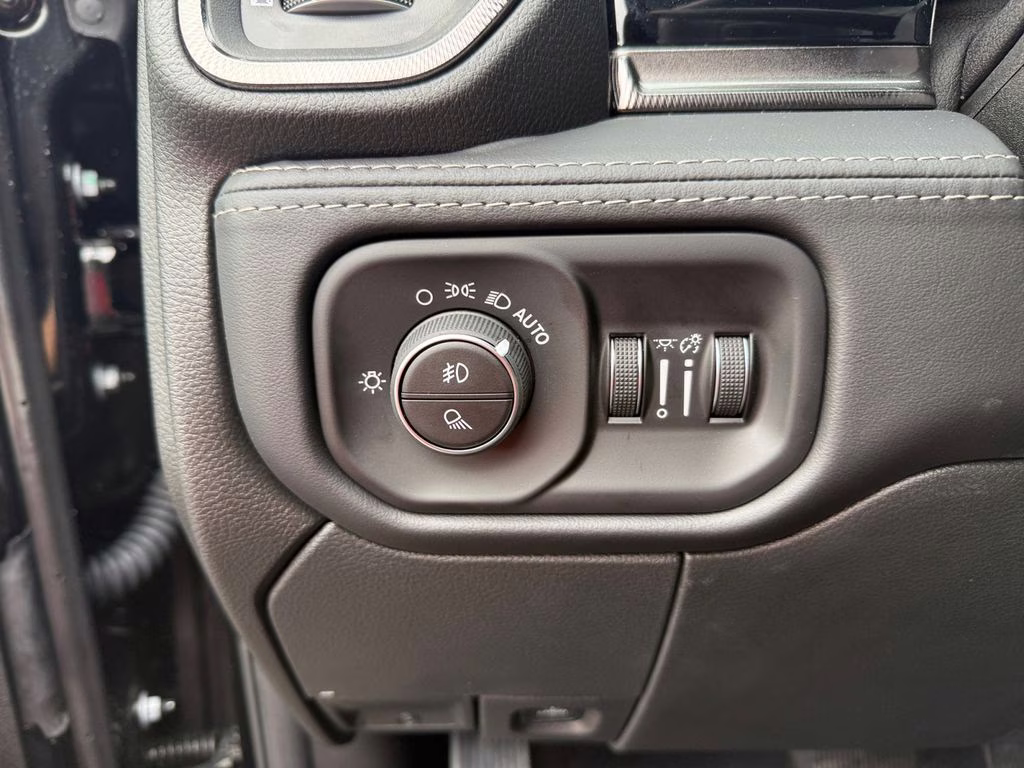 2026 Diamond Black Crystal Pearlcoat Ram 2500 Power Wagon 4X4 Truck