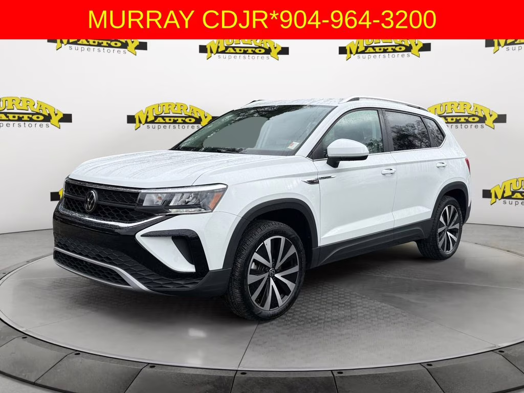 2024 Pure White Volkswagen Taos 1.5T SE FWD SUV