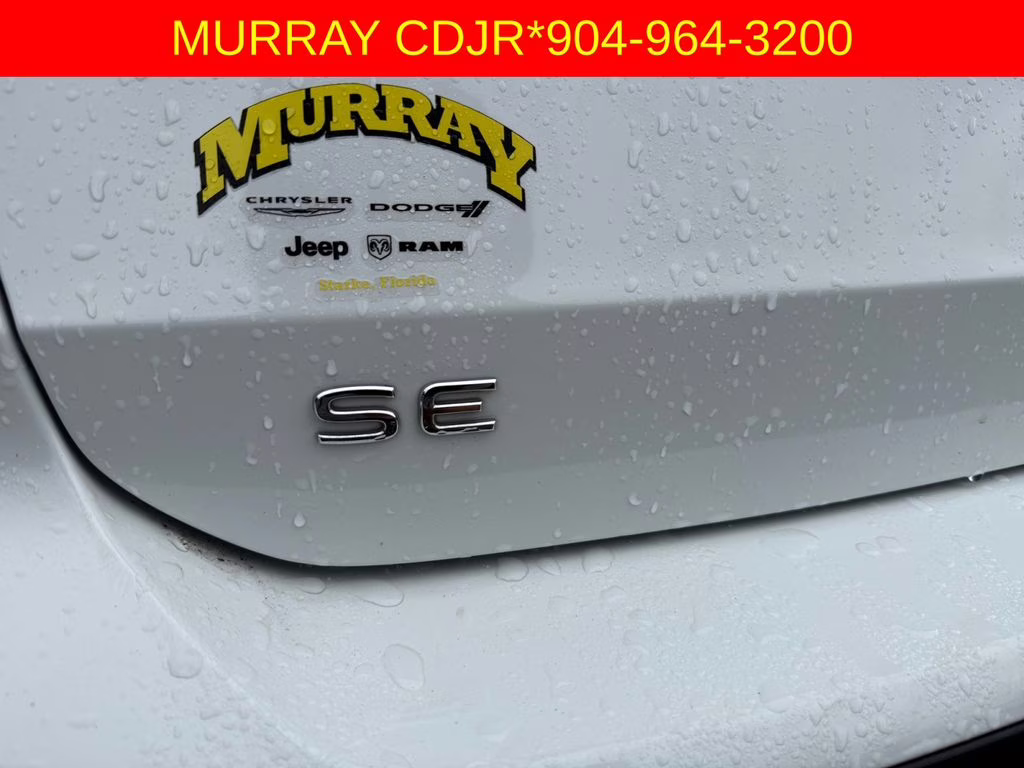 2024 Pure White Volkswagen Taos 1.5T SE FWD SUV