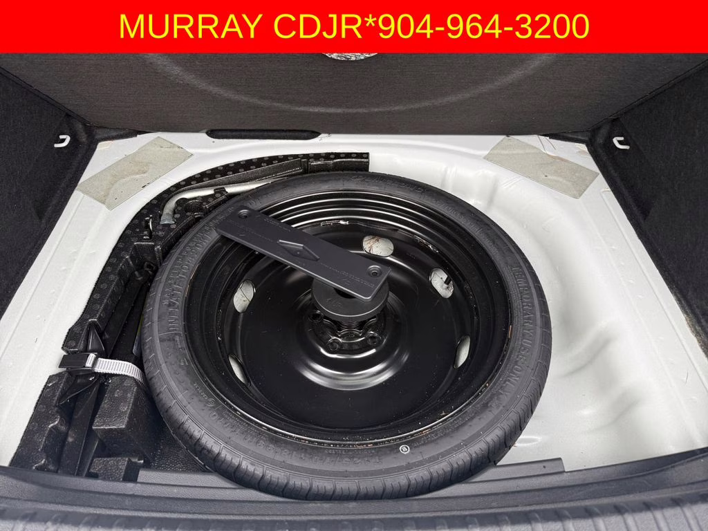 2024 Pure White Volkswagen Taos 1.5T SE FWD SUV