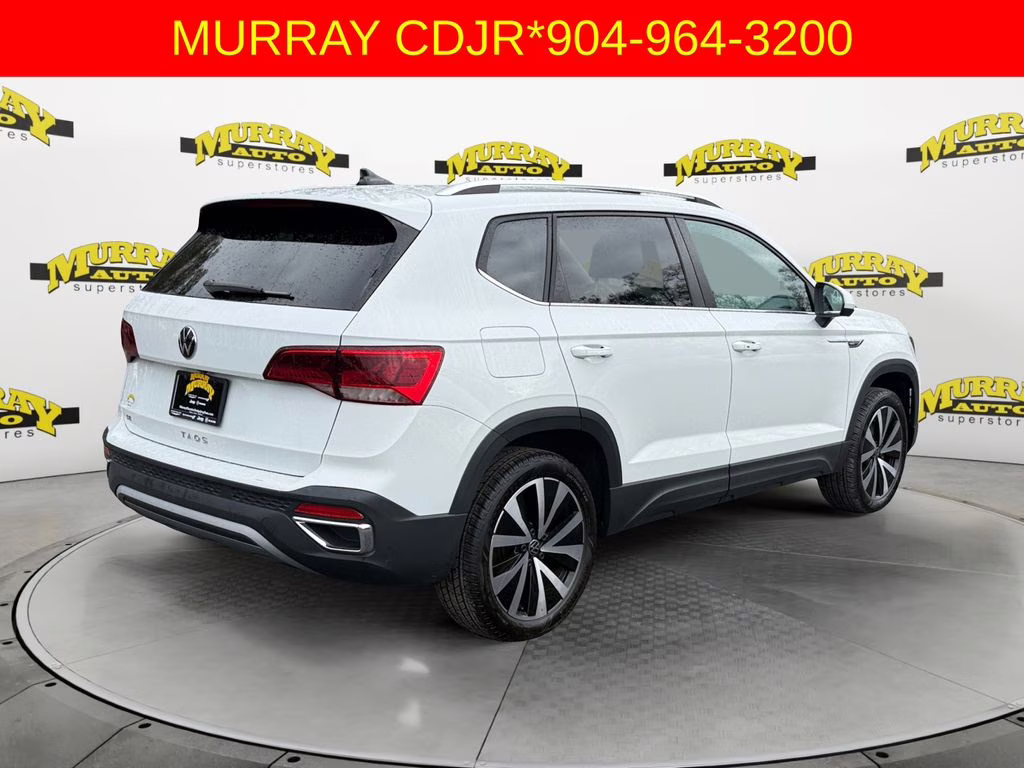 2024 Pure White Volkswagen Taos 1.5T SE FWD SUV