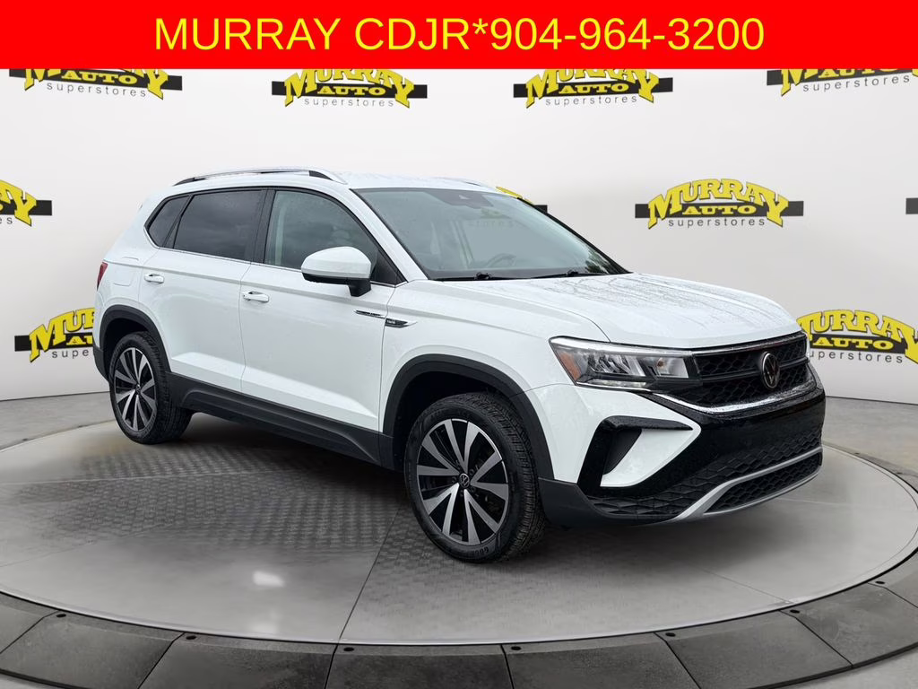 2024 Pure White Volkswagen Taos 1.5T SE FWD SUV