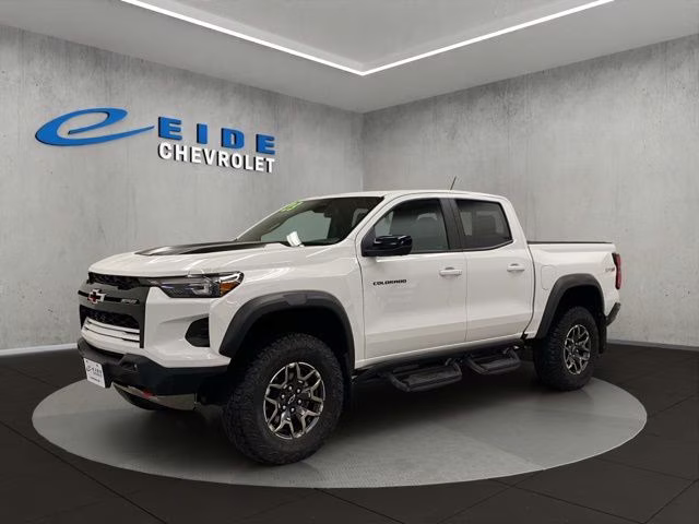 2023 Summit White Chevrolet Colorado ZR2 4X4 Truck