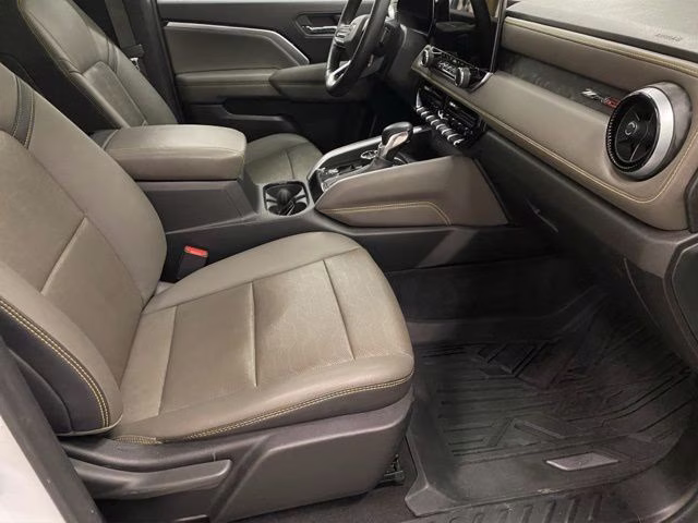 2023 Summit White Chevrolet Colorado ZR2 4X4 Truck