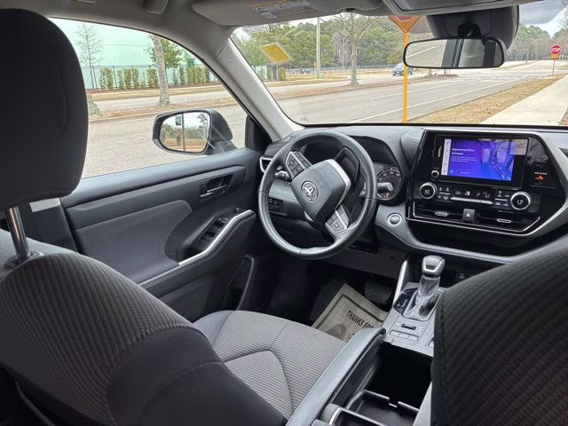 2024 Midnight Black Metallic Toyota Highlander LE AWD SUV